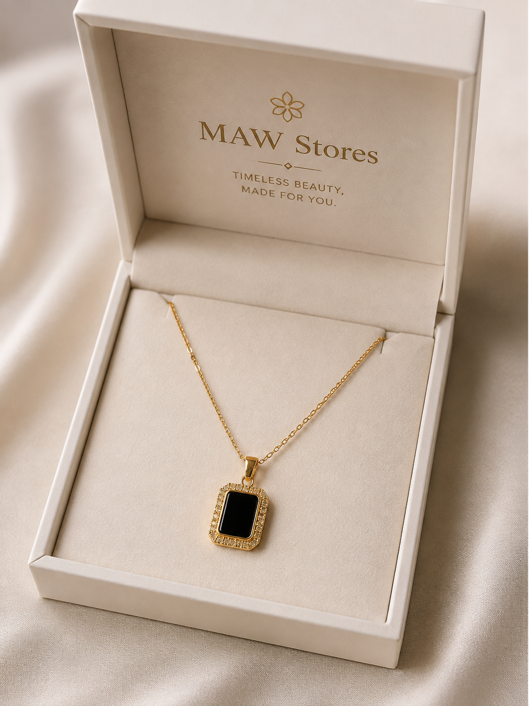 Noir Luxe Pendant Necklace