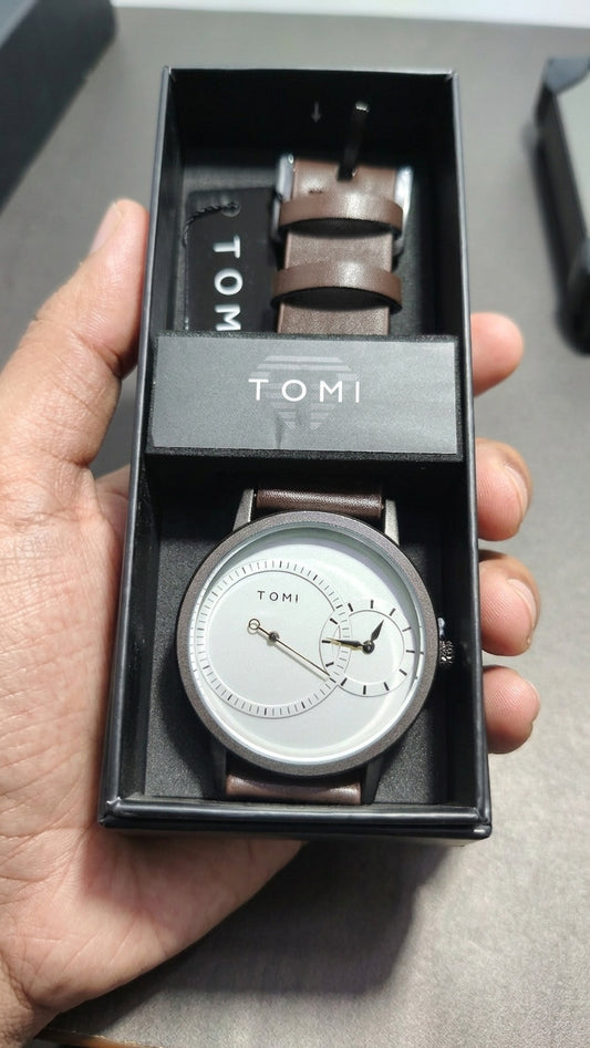 TOMI Dual-Dial Classic Leather Watch